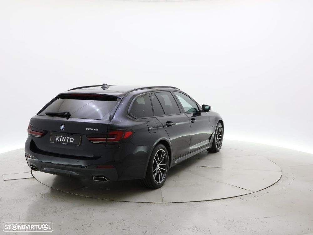 BMW 530 e Pack Desportivo M — fotografia 6