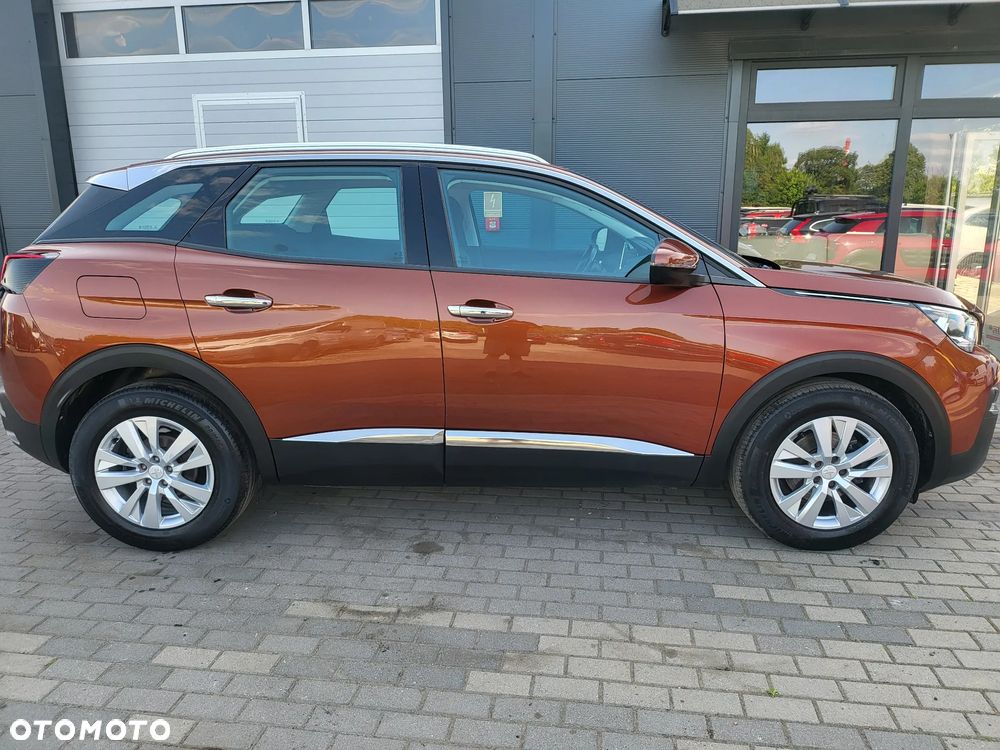 Peugeot 3008 1.2 PureTech Allure Pack S&S - 26