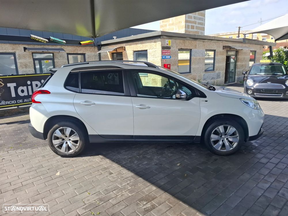Peugeot 2008 1.2 PureTech Active - 24