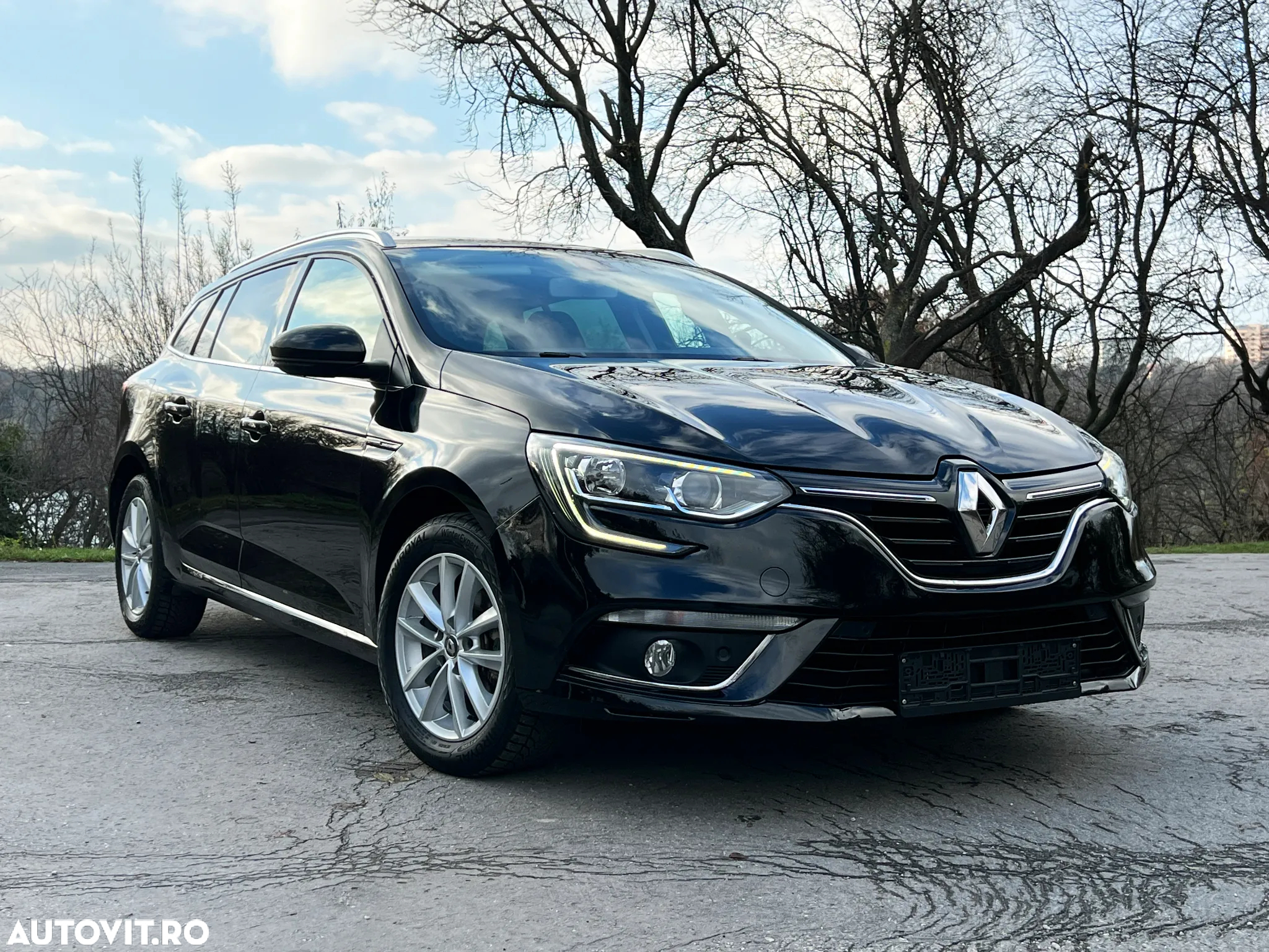 Renault Megane TCe GPF Life - 10