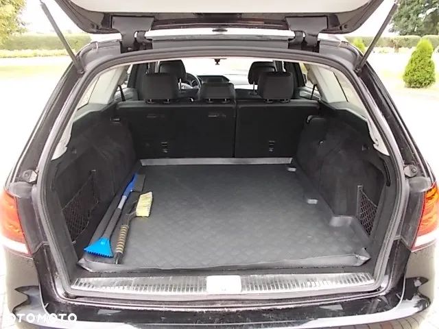 Mercedes-Benz Klasa E 200 BlueTEC 7G-TRONIC Classic - 10