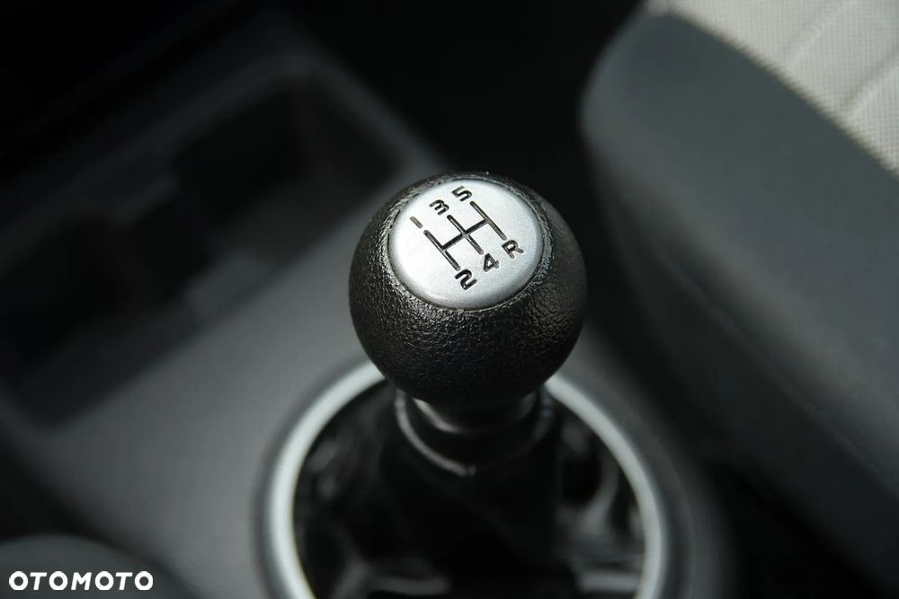 Suzuki SX4 1.6 GLX / Comfort - 33