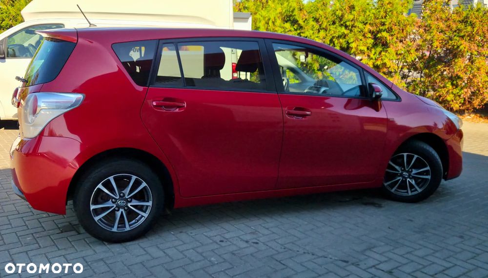 Toyota Verso 2.0 D-4D 5-Sitzer Executive - 12