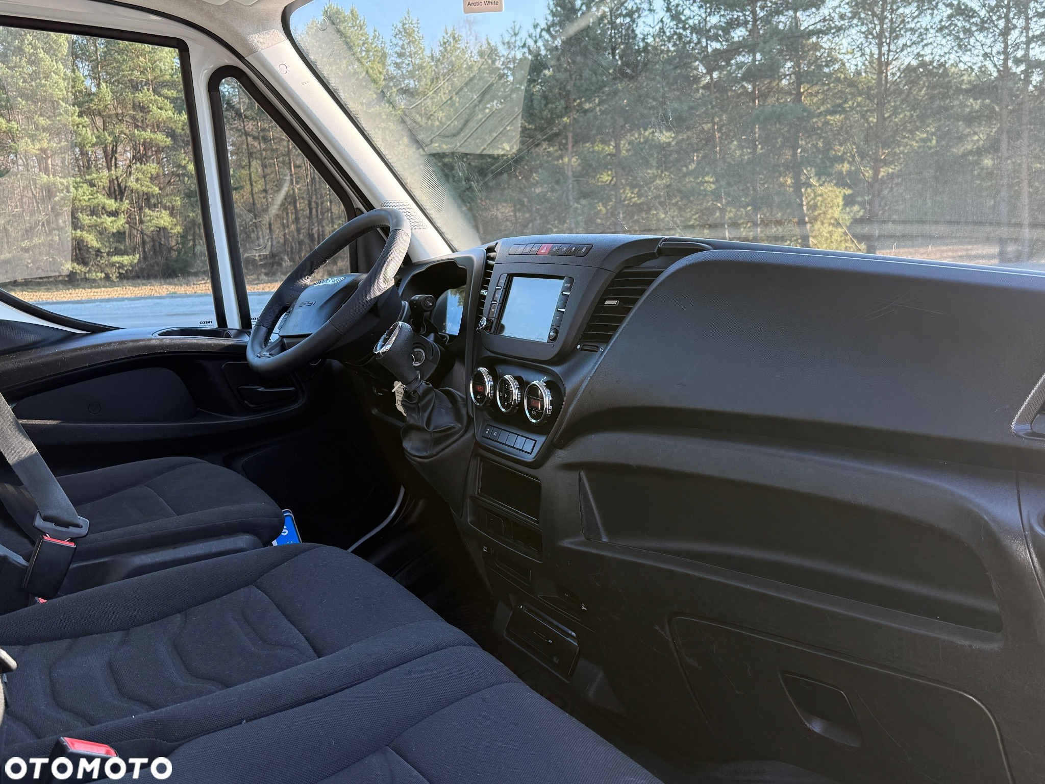 Iveco DAILY 35-170 3.0 HPI 180KM SKRZYNIA 5.20M ! NOWA ZABUDOWA ! Resor+Poduszka ! - 23