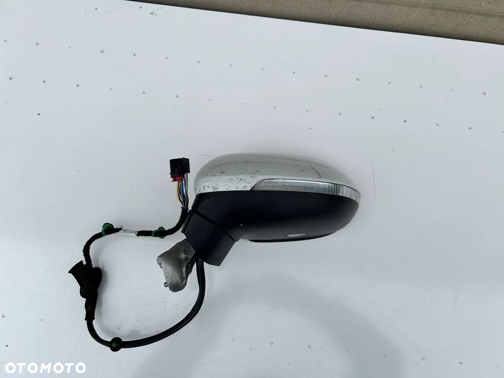 VOLKSWAGEN VW PASSAT B8 LUSTERKO ZEWNĘTRZNE LEWE 15 PIN