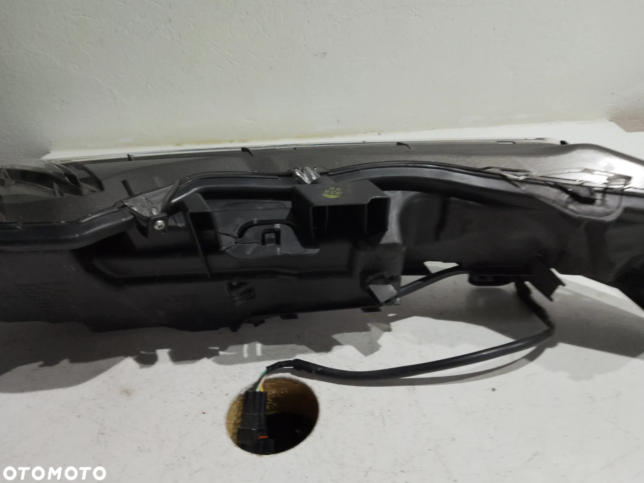LEXUS NX 200 300 KIERUNKOWSKAZ LAMPA DO JAZDY DZIENNEJ DRL LED PRAWY 78-35 - 4