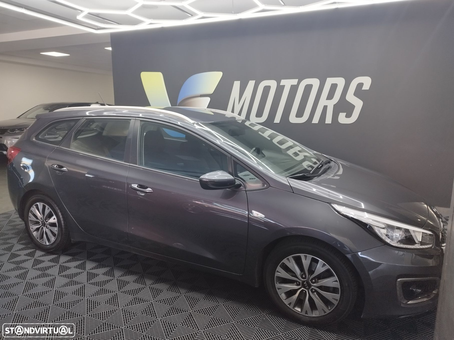 Kia Ceed SW 1.4 CRDi ECO - 6