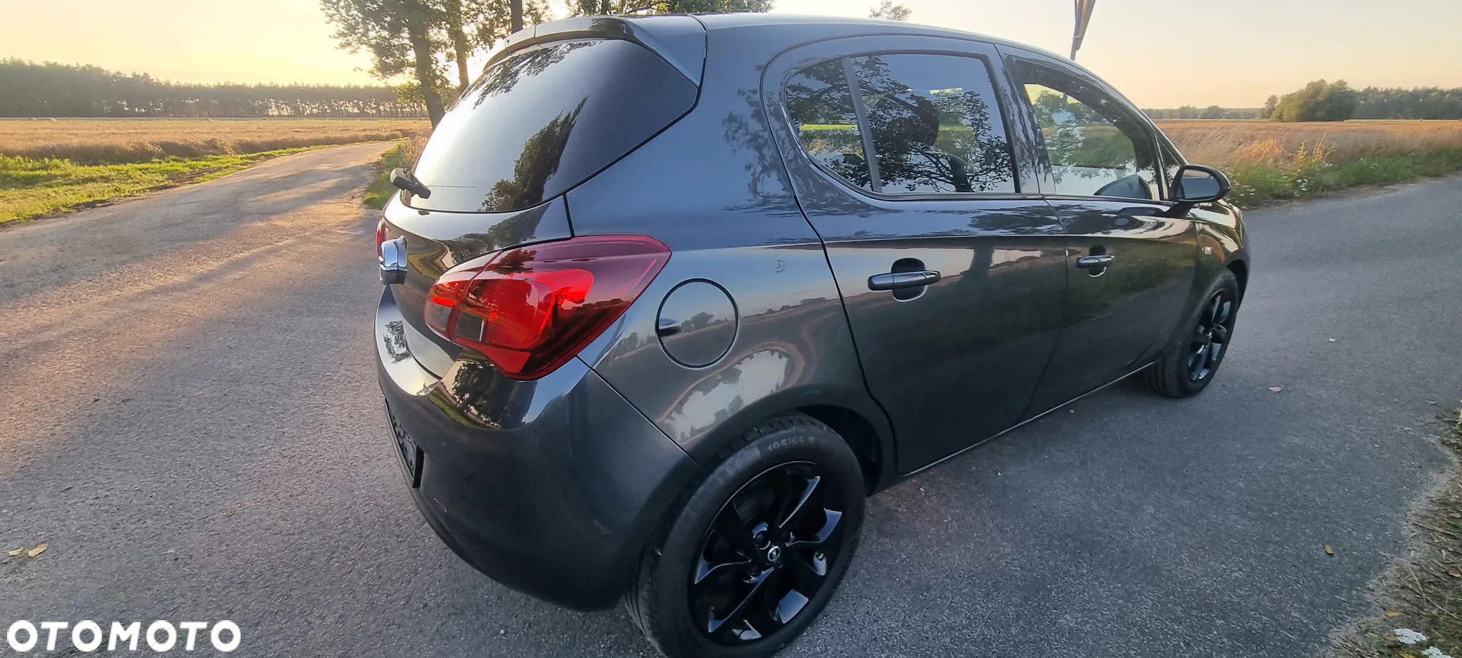 Opel Corsa 1.4 (ecoFLEX) Start/Stop Color Edition - 2
