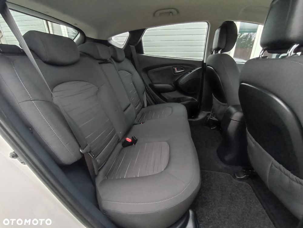 Hyundai ix35 blue 1.6 2WD Finale Silver - 19