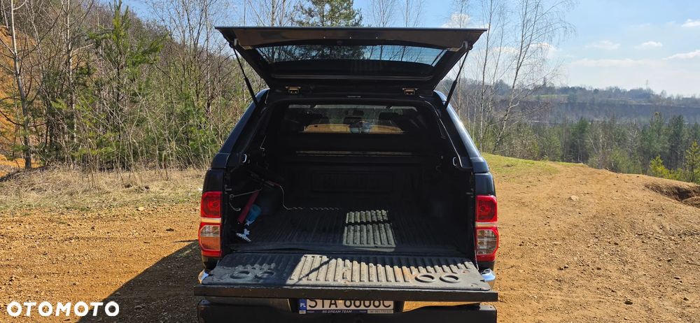 Toyota Hilux 3.0 D-4D Adventure - 4