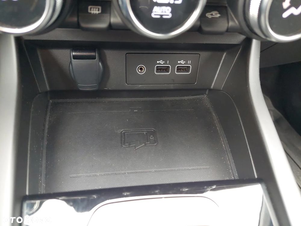 Renault Arkana TCe Mild Hybrid 140 EDC Techno - 26