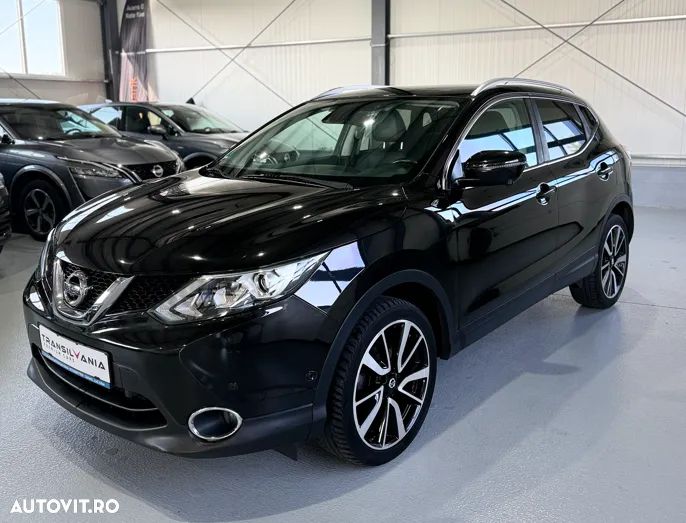Nissan Qashqai 1.2 DIG-T Xtronic TEKNA+ - 1