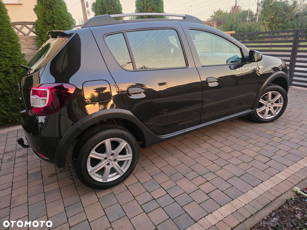 Dacia Sandero - 10