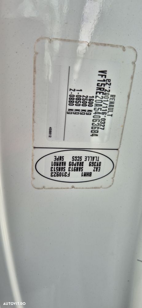 Renault Clio ENERGY TCe 90 Start & Stop Experience - 22