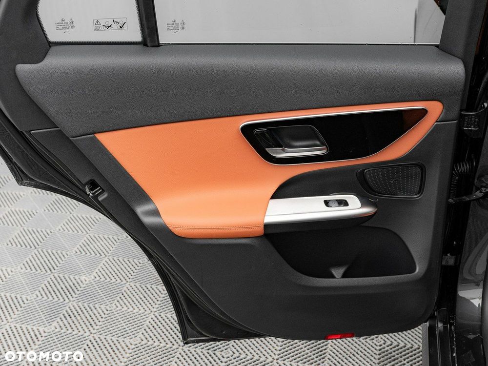 Mercedes-Benz GLC - 20