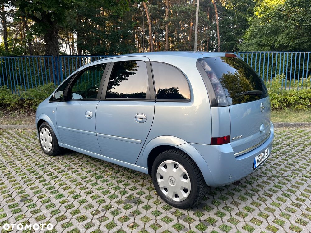 Opel Meriva 1.8 16V Cosmo Easytronic - 2