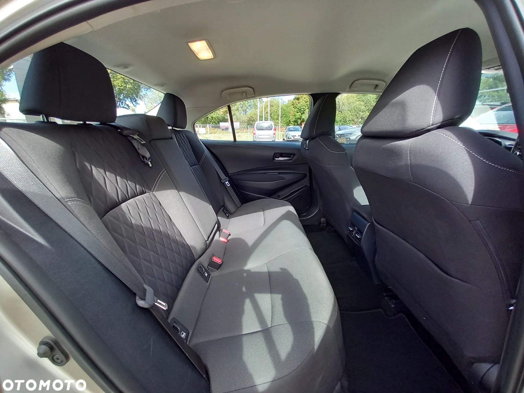 Toyota Corolla 1.5 Comfort - 16
