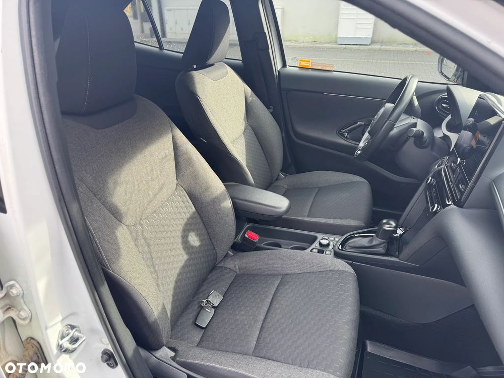 Toyota Yaris Cross 1.5 Comfort CVT - 28