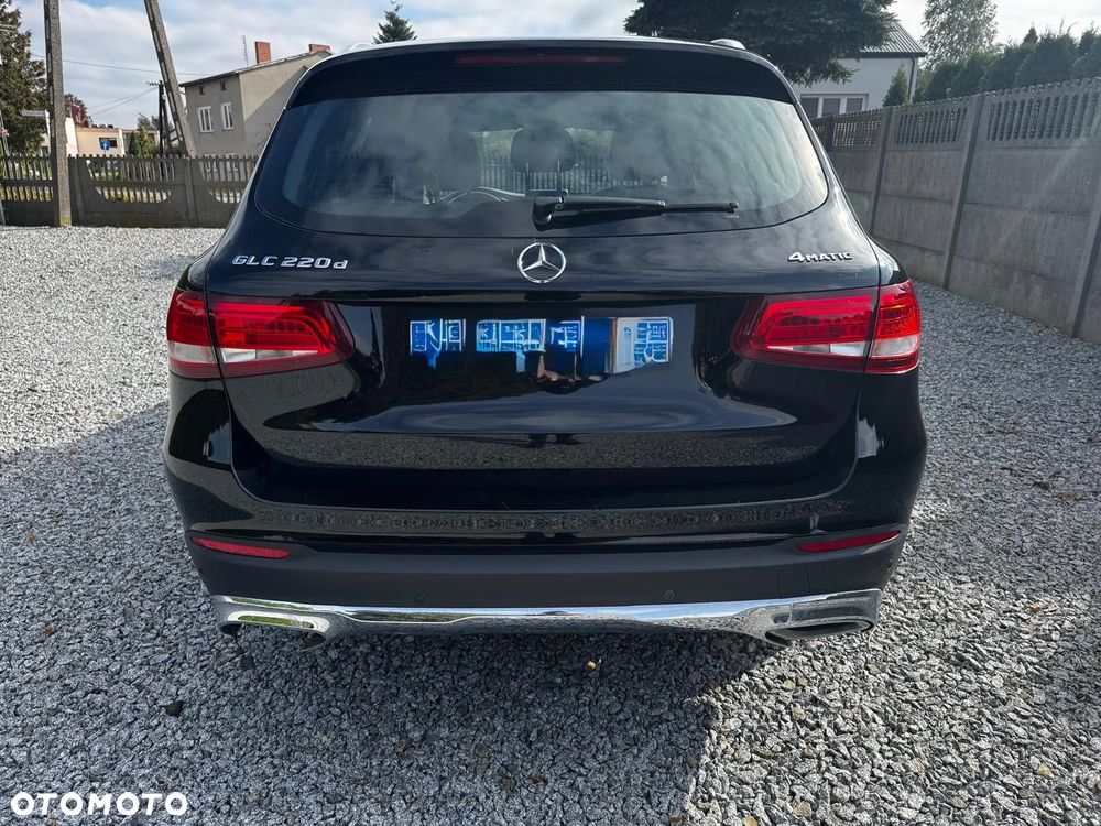 Mercedes-Benz GLC - 6