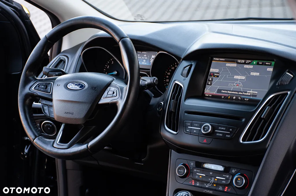 Ford Focus 1.0 EcoBoost Connected - 6