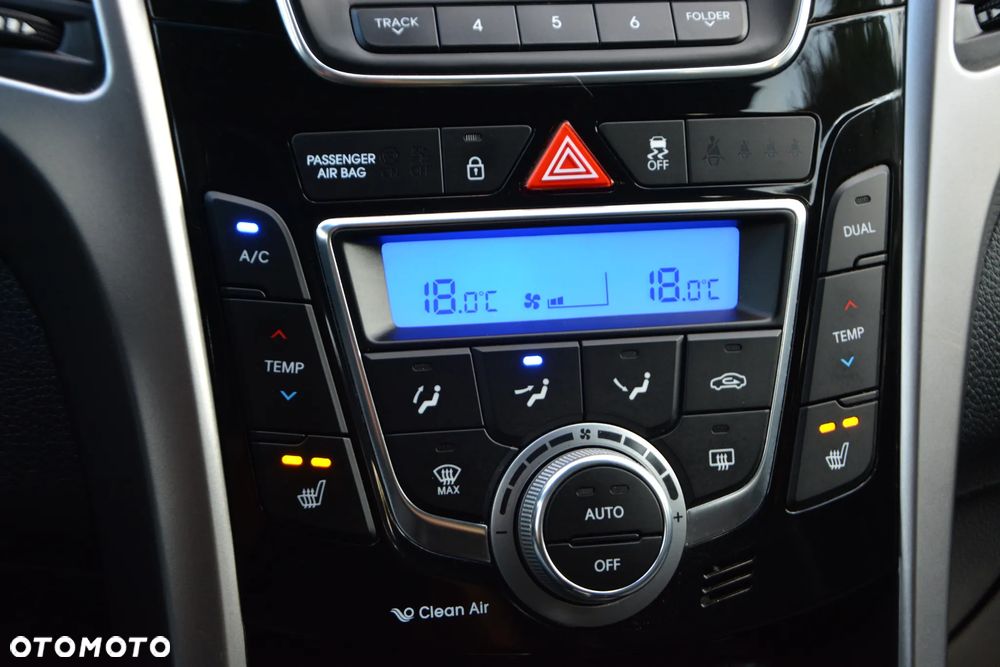 Hyundai i30 1.4 Premium - 10