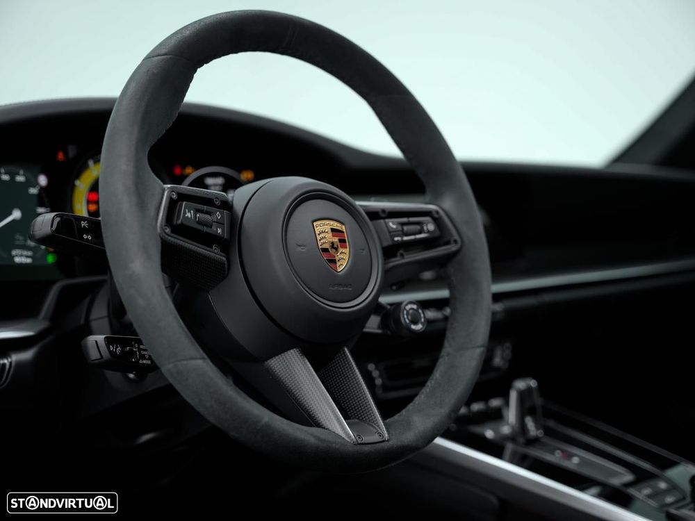 Porsche 911 Turbo S PDK — fotografia 41