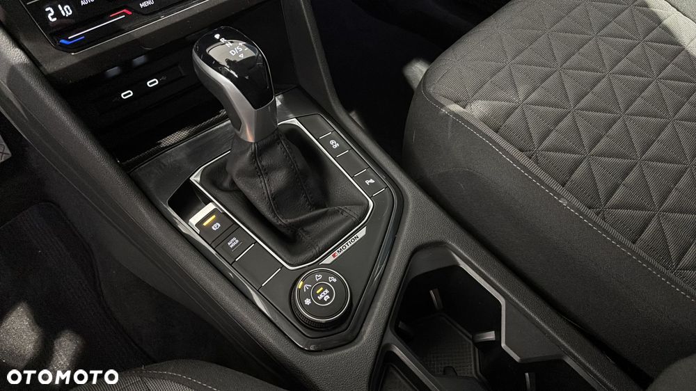 Volkswagen Tiguan 2.0 TSI 4Mot Life DSG - 16