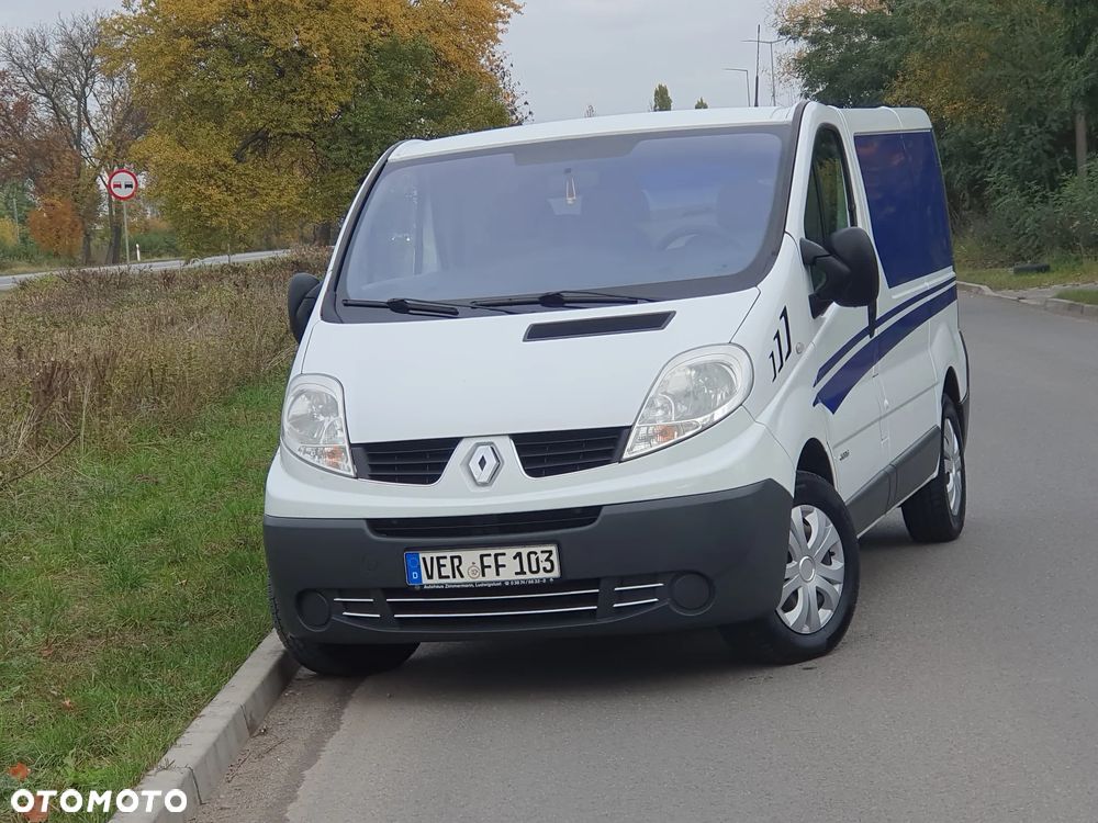 Renault TRAFIC - 5