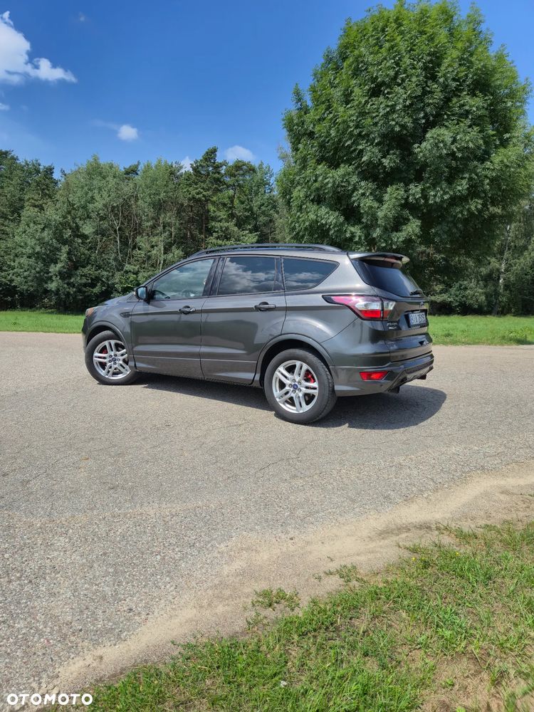 Ford Kuga 1.5 EcoBoost 2x4 ST-Line - 12