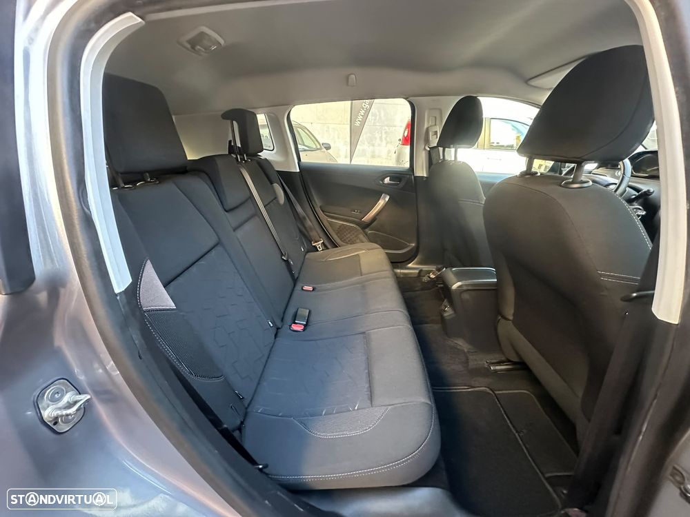 Peugeot 2008 1.4 HDi Active - 15