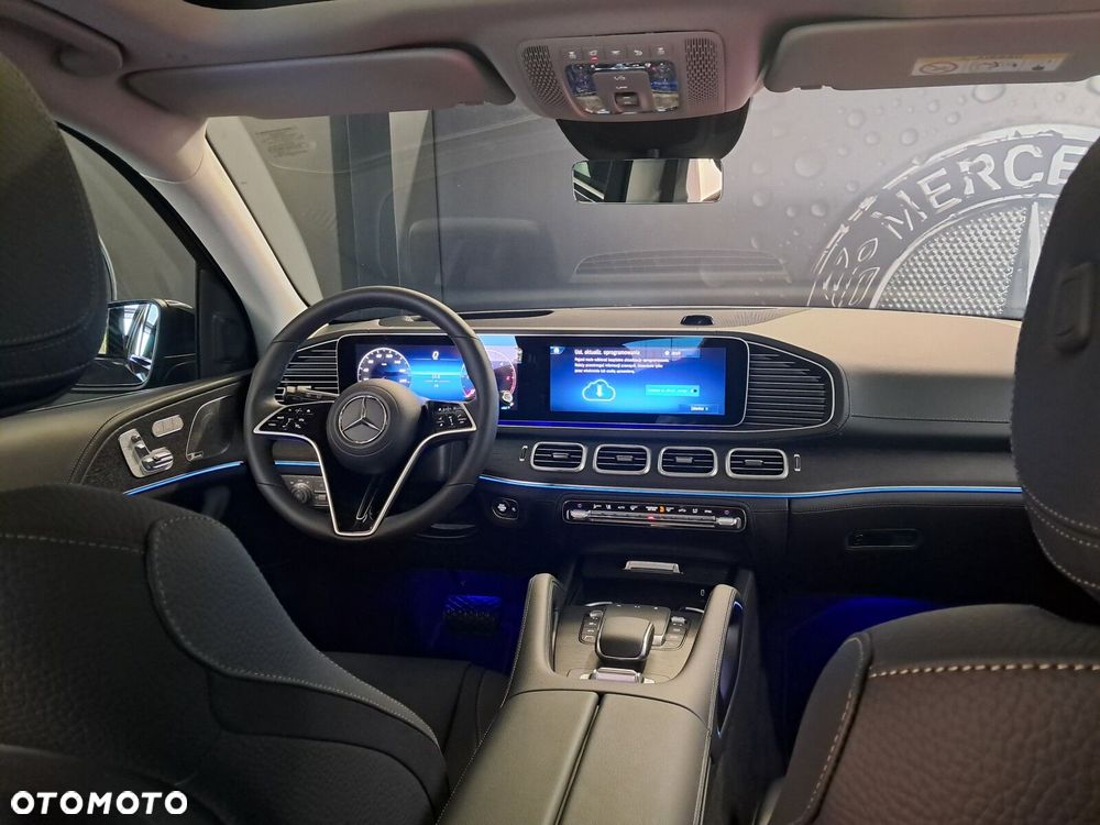 Mercedes-Benz GLE - 32