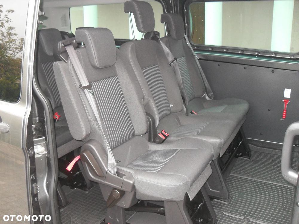 Ford Transit Custom - 12