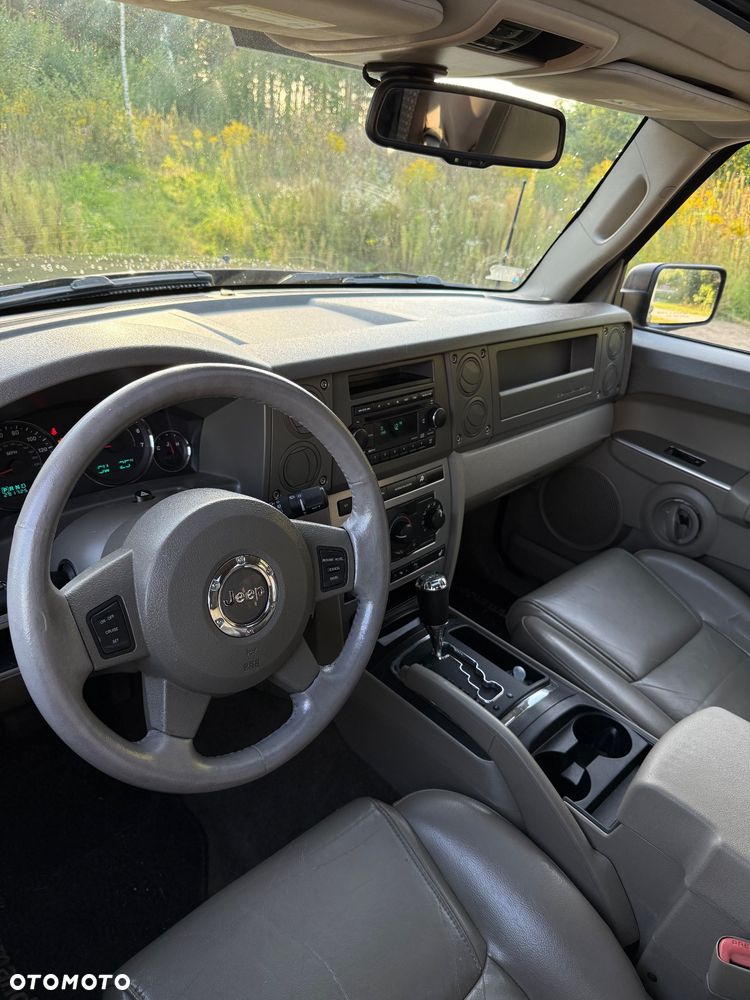 Jeep Commander 3.7 V6 - 18