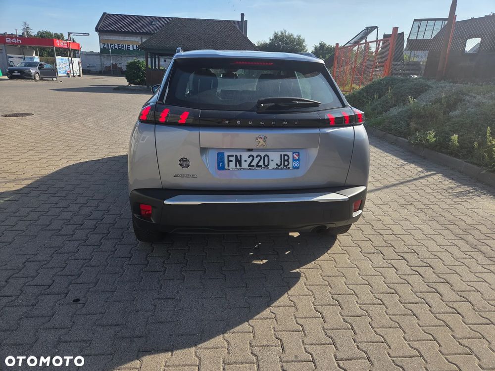 Peugeot 2008 - 7