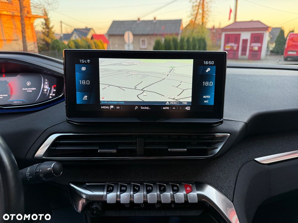 Peugeot 3008 1.5 BlueHDi Road Trip S&S EAT8 - 27