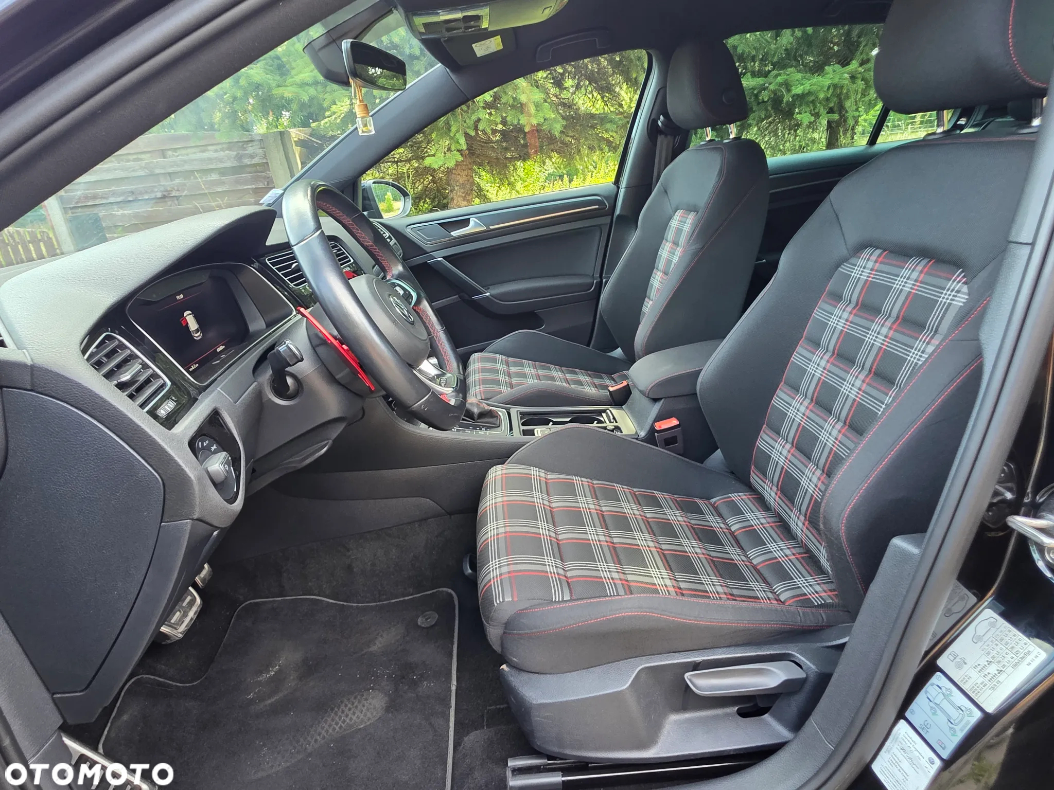 Volkswagen Golf VII 2.0 TSI BMT GTI Performance DSG - 14