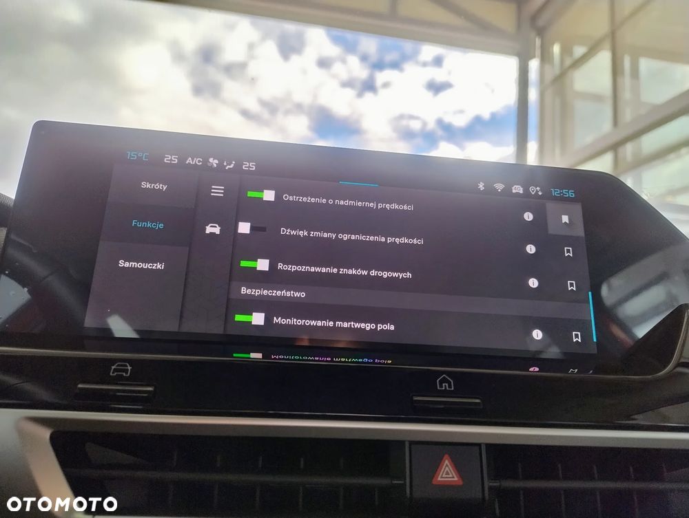 Citroën C4X 1.2 mHEV Max eDCT6 - 16