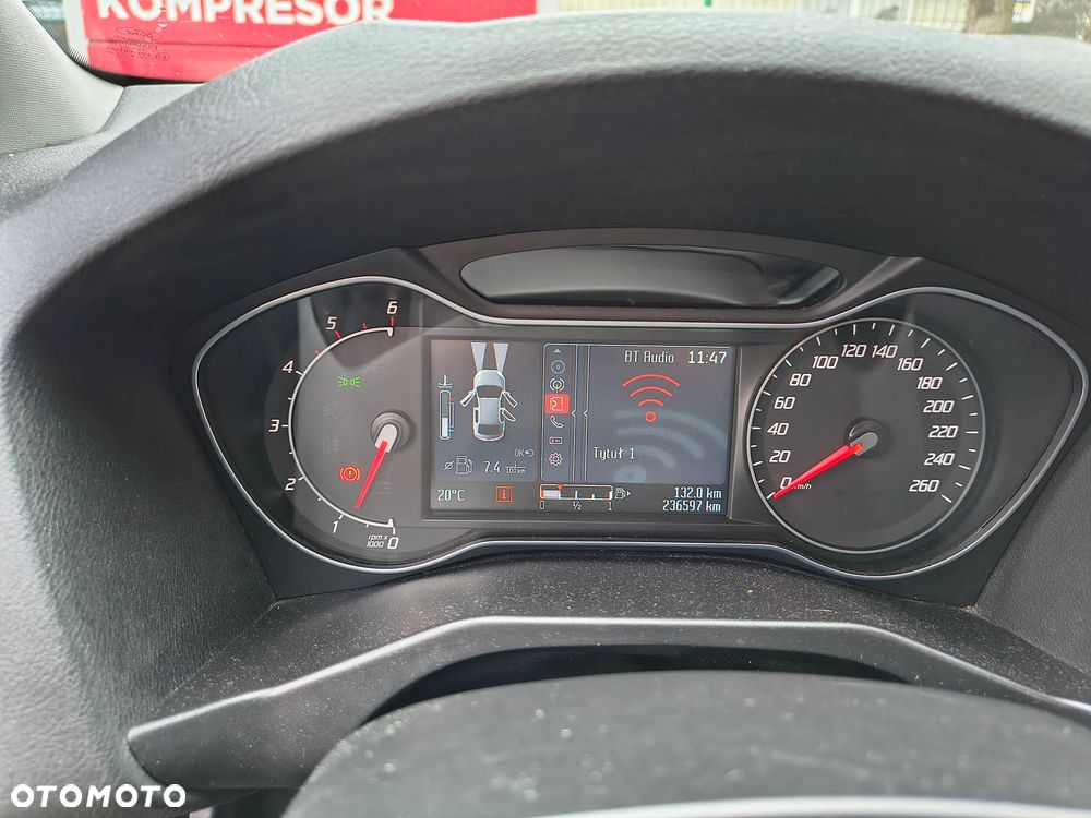 Ford Mondeo - 14