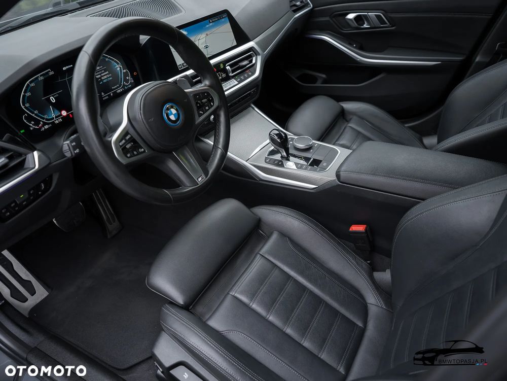 BMW Seria 3 - 23