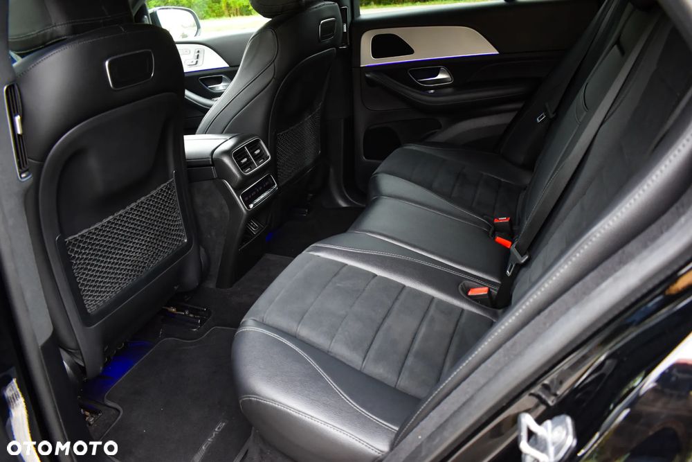 Mercedes-Benz GLE 350 d 4Matic 9G-TRONIC AMG Line - 13