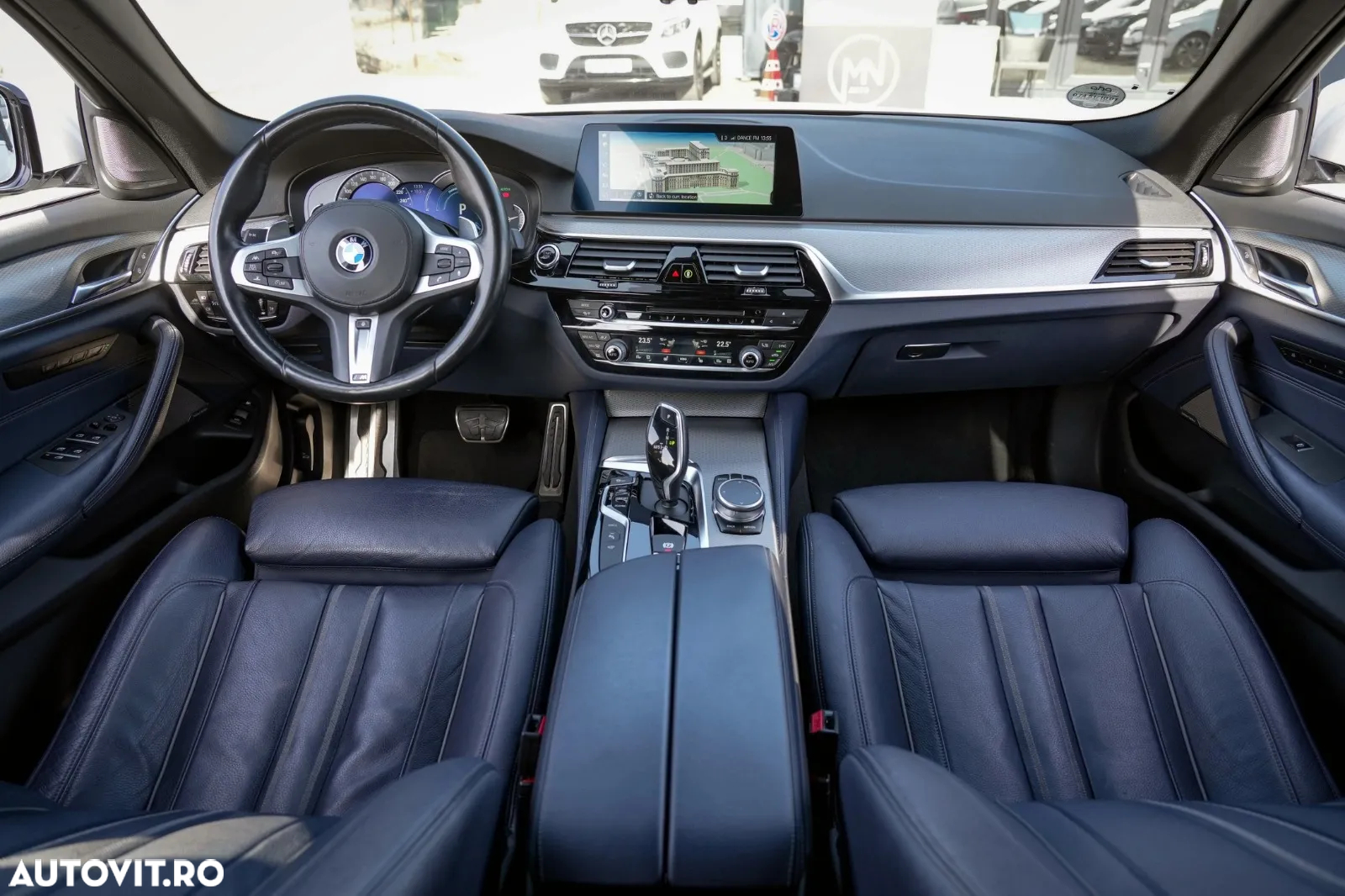 BMW Seria 5 530e Aut. M Sport Edition - 16