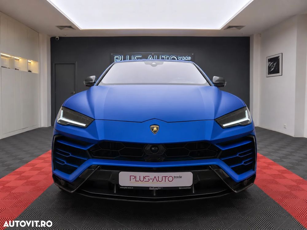 Lamborghini URUS - 3