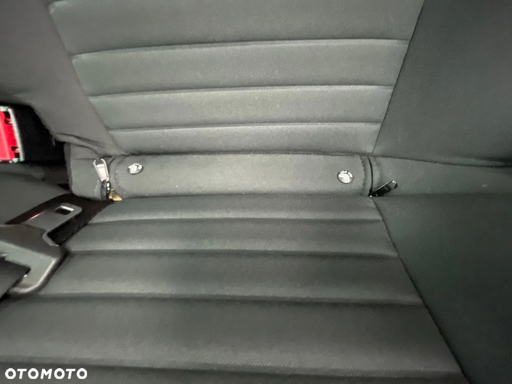 Renault Megane 1.6 16V 110 LIMITED - 23