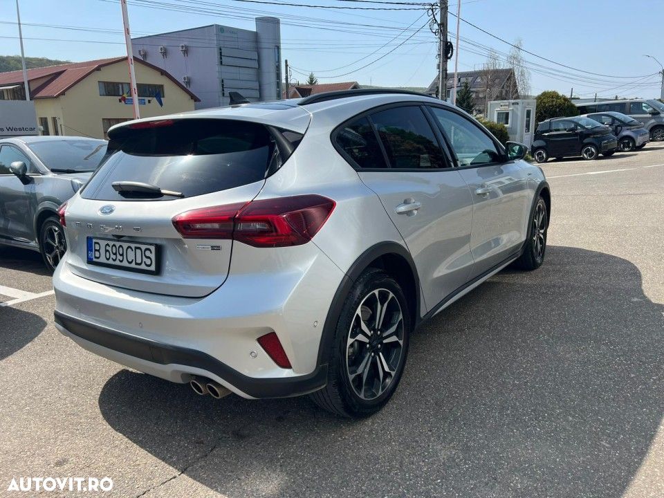 Ford Focus - 4