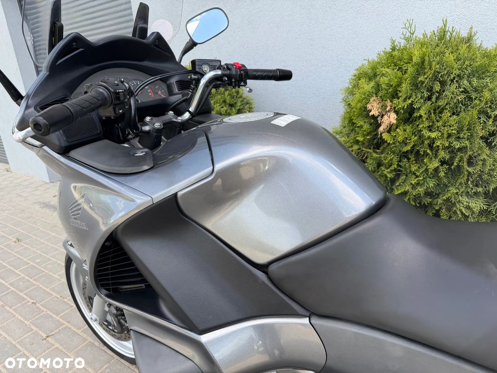 Honda NTV - 37