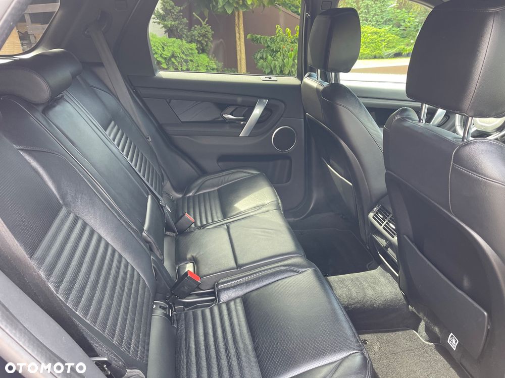 Land Rover Discovery Sport 2.0 D180 R-Dynamic HSE - 19