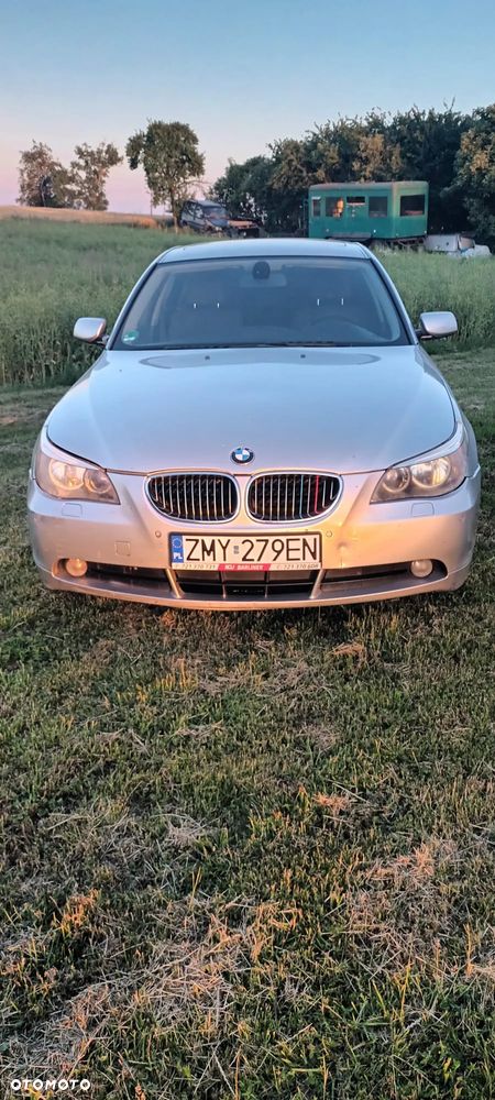 BMW Seria 5 520i - 3