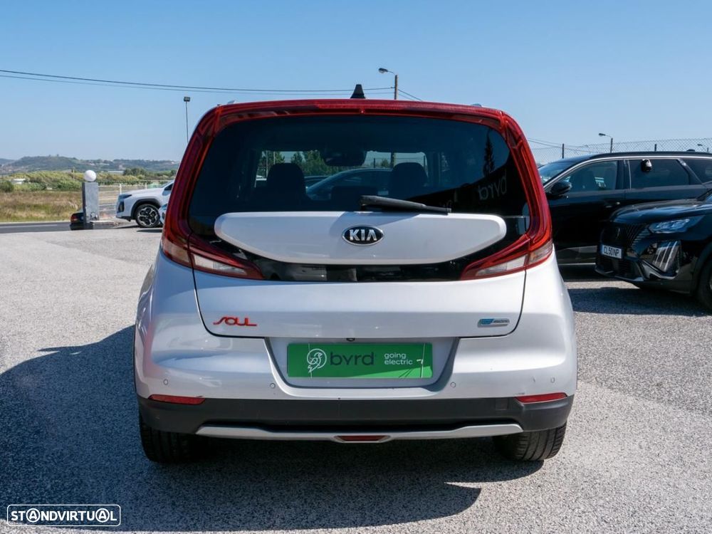 Kia e-Soul 64kWh - 12