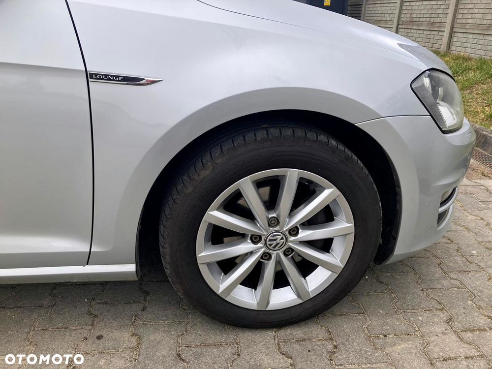 Volkswagen Golf 2.0 TDI BlueMotion Technology Lounge - 13