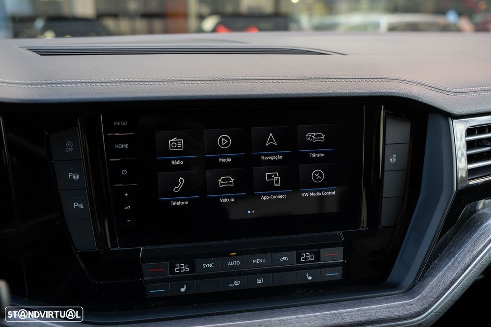 VW Touareg 3.0 TDI V6 Elegance Plus - 17